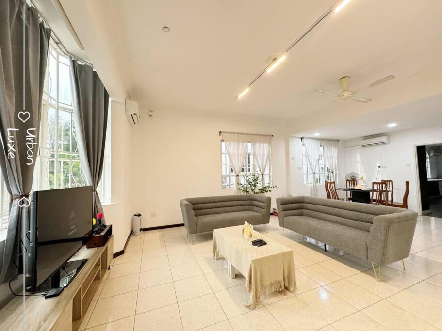 New Event House Oug Kl Spacious 18pax Vila *